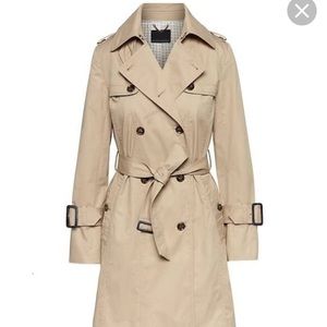 Banana Republic spring jacket WHITE(not beige)